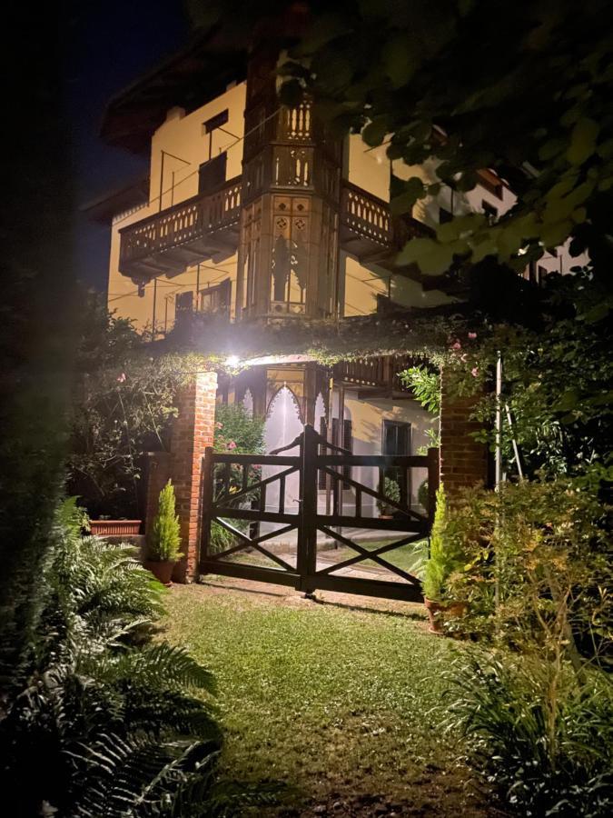 Dimora Fiorita Junior My Holiday Home Varallo Exterior photo