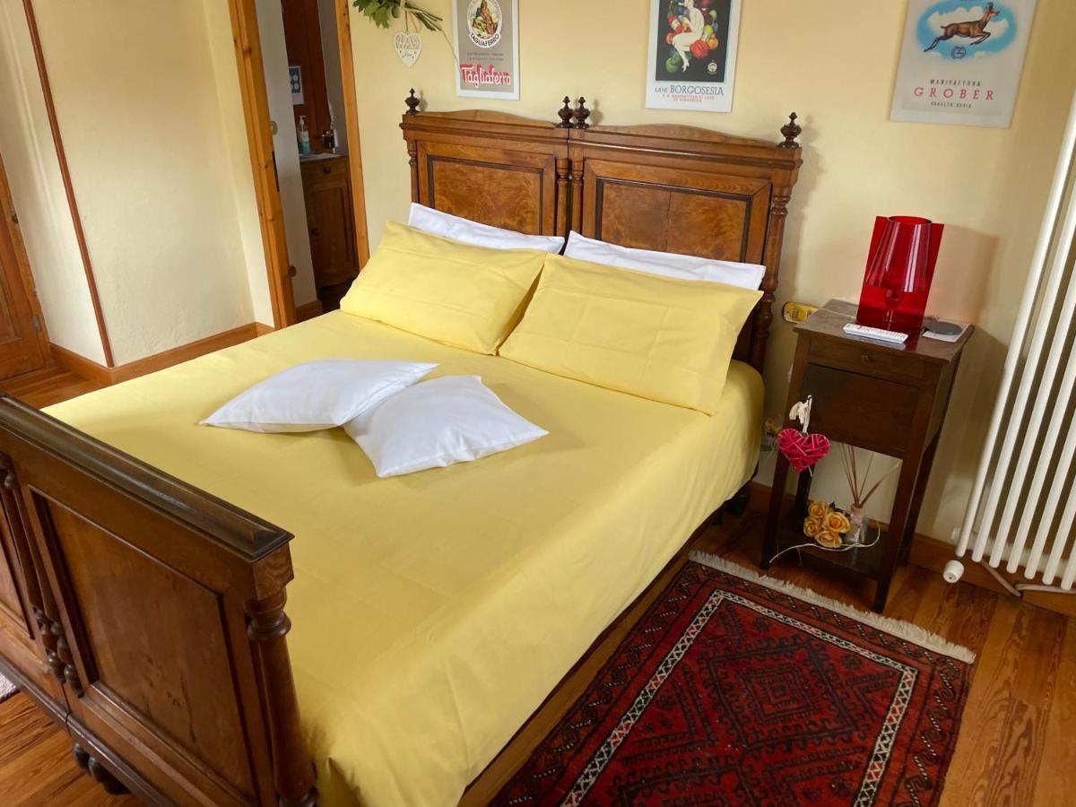 Dimora Fiorita Junior My Holiday Home Varallo Exterior photo